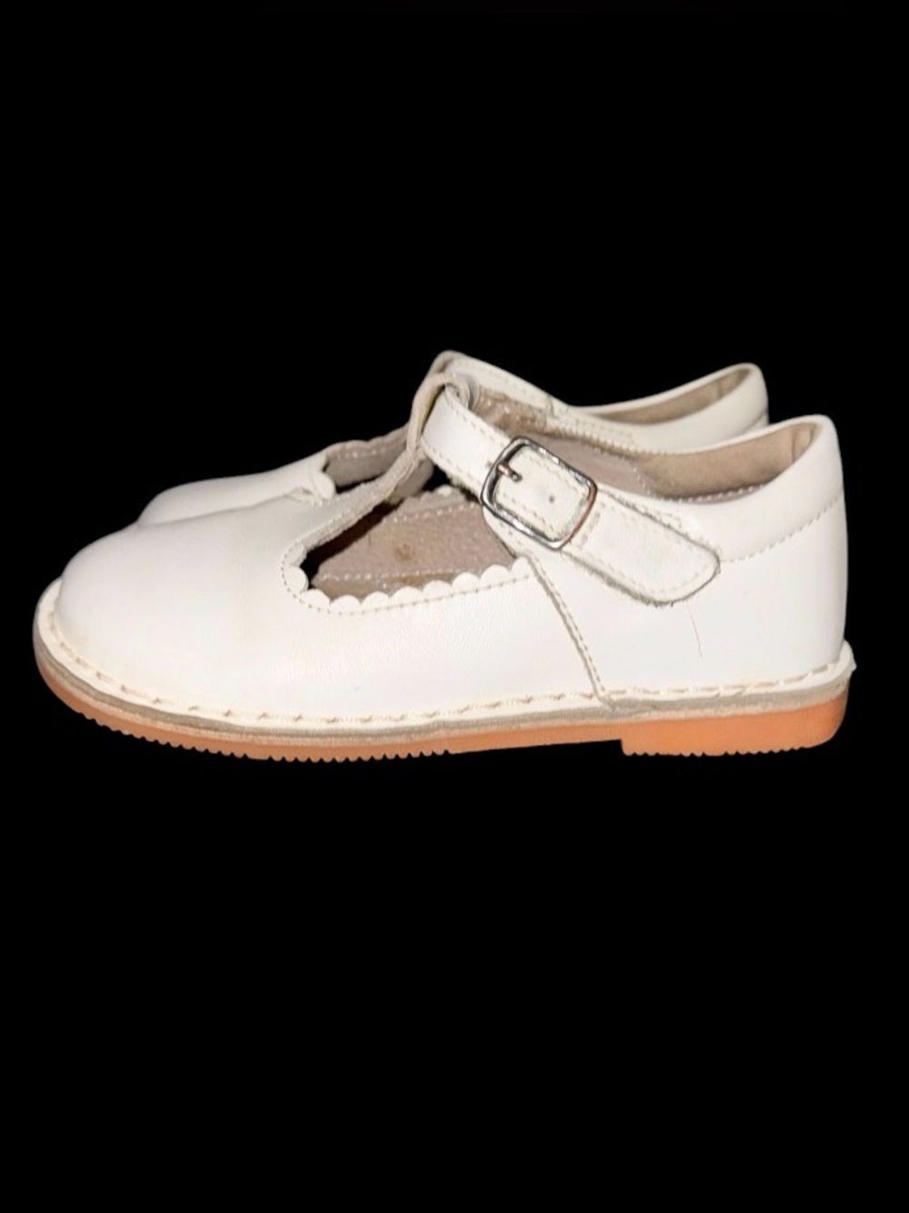 L’AMOUR LAMOUR WHITE scallop mary Jane dress shoes girl’s size 10